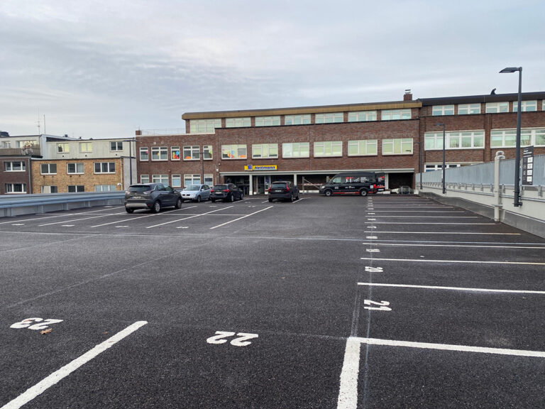 Gussasphalt auf einem Parkdeck in Hamburg-Hoheluft