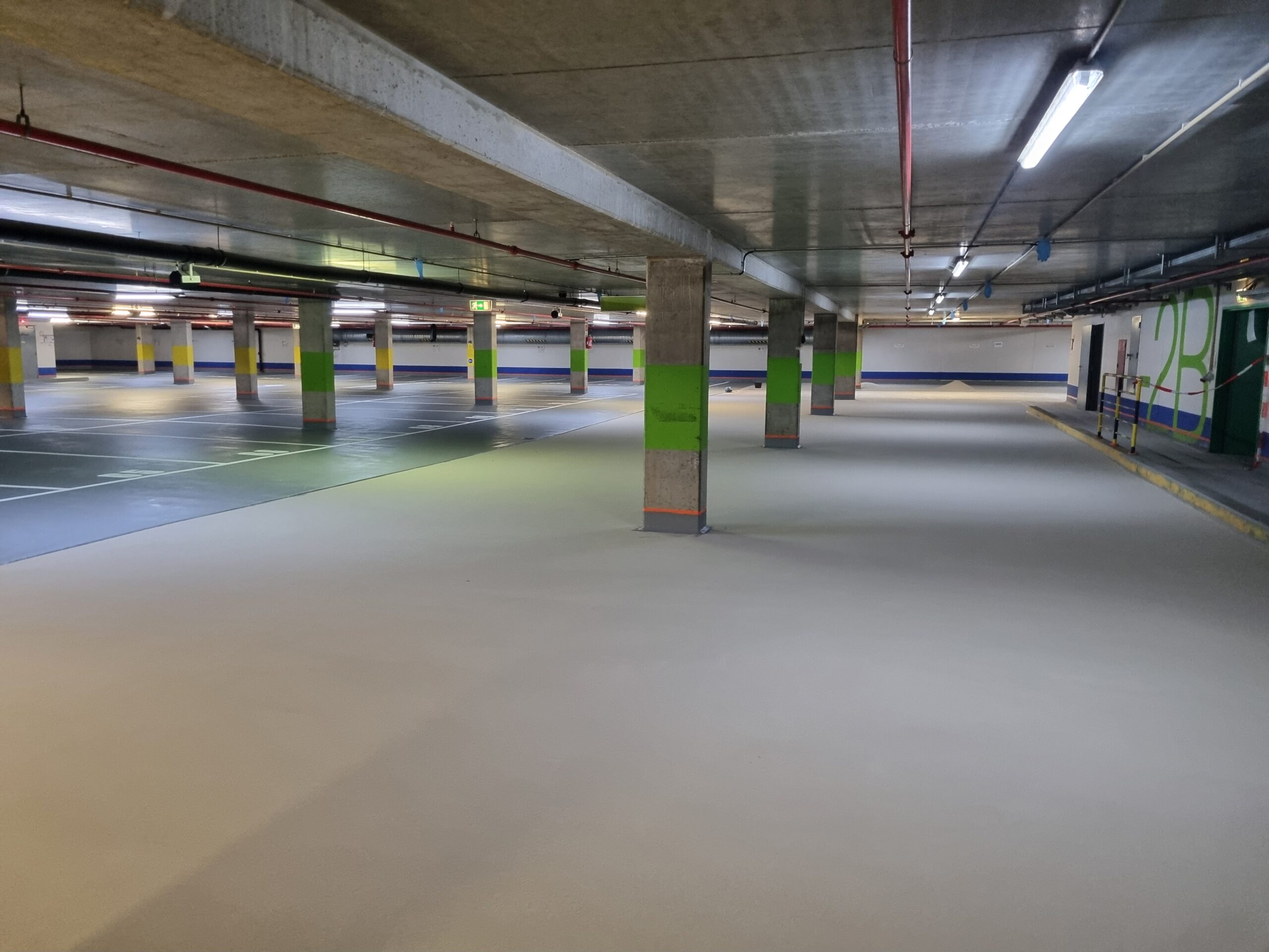 Bodenbeschichtung Tiefgarage Bürokomplex